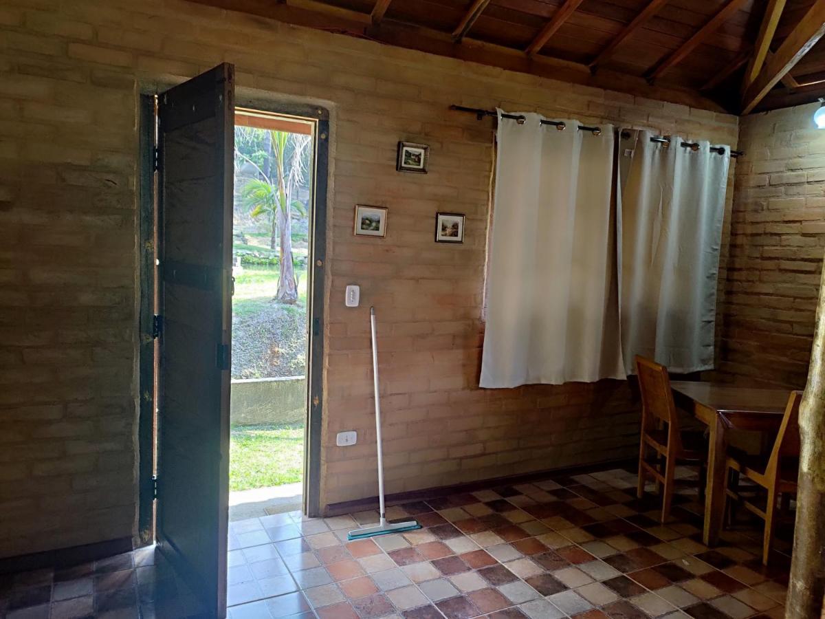 Solar Dos Canarios Сао Бенто до Сапукай Екстериор снимка